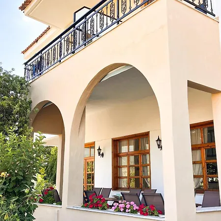 Hotel Philoxenia 2*